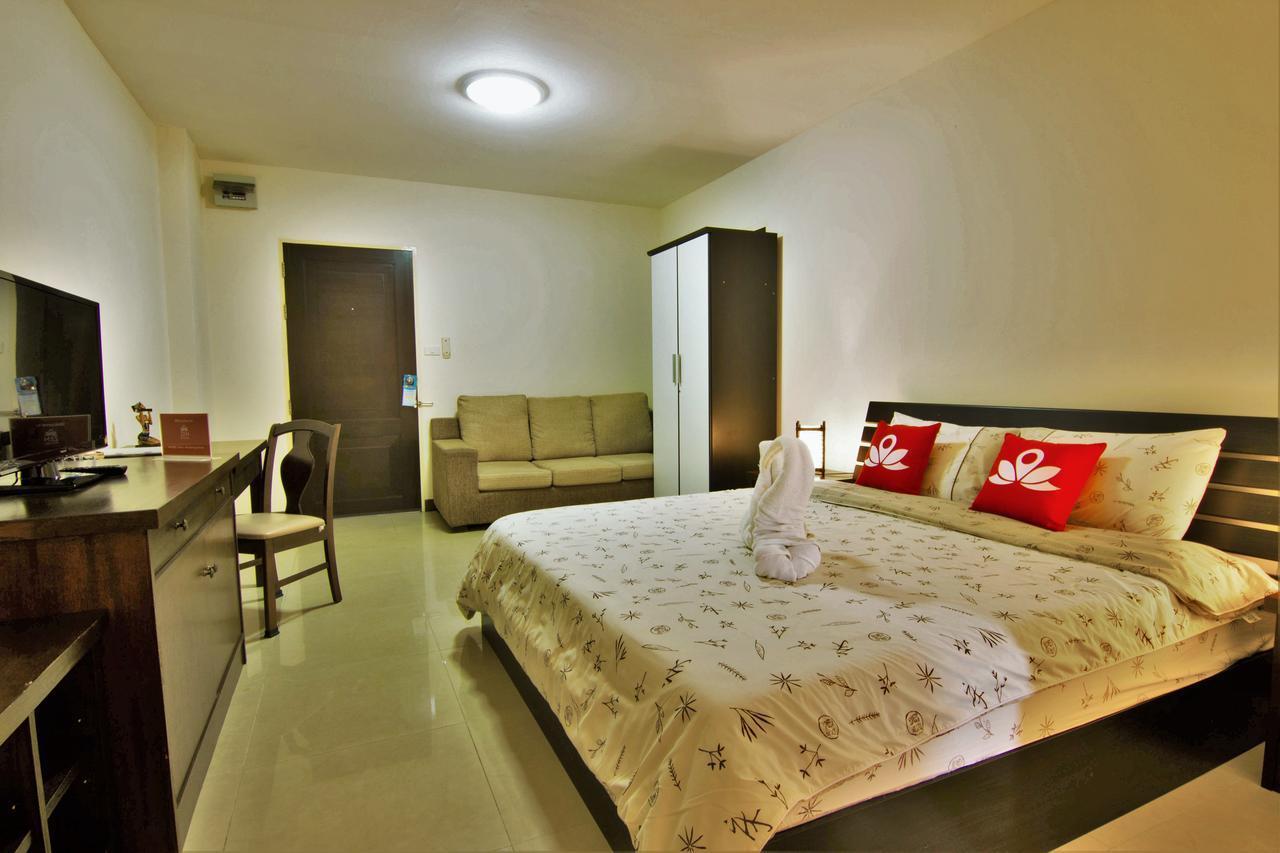 Zen Rooms Sukhumvit 81 Bangkok Exterior photo