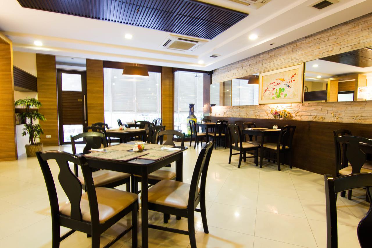 Zen Rooms Sukhumvit 81 Bangkok Exterior photo